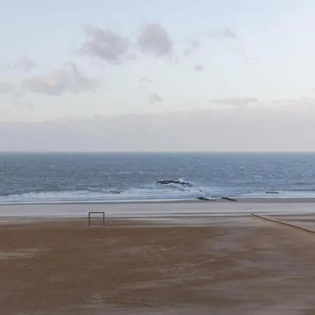 Apartman In Duinbergen By The Sailing School Knokke-Heist