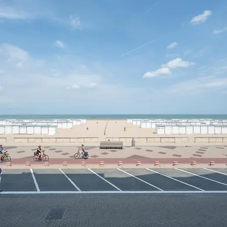 In Duinbergen By The Sailing School * Knokke-Heist